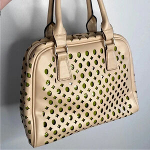 INZI laxer cut purse handbag blush with chartreuse green patent vegan leather